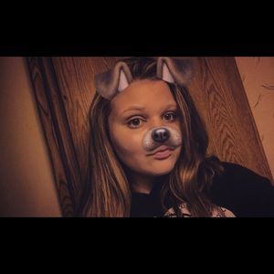 Meet your Posher, Skylar